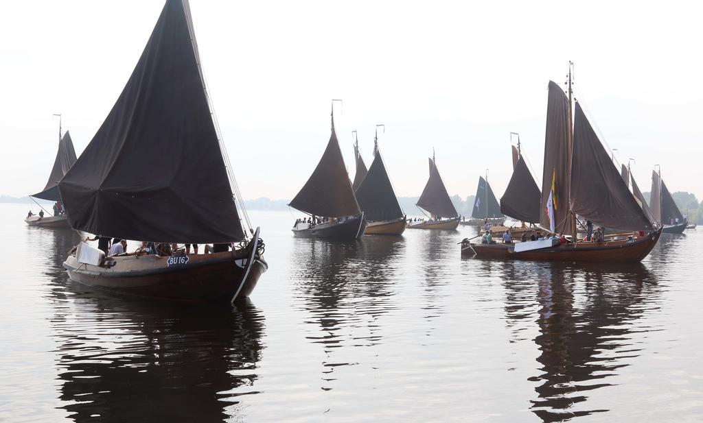 Hoevell Huizen Buitenkant foto
