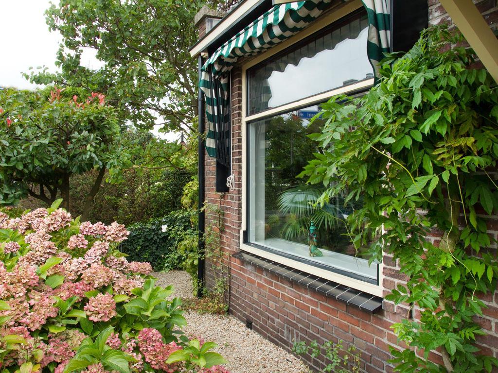Hoevell Huizen Buitenkant foto