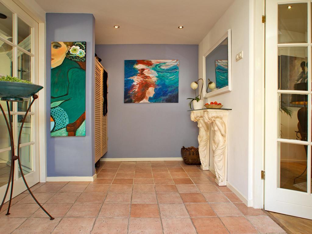 Hoevell Huizen Buitenkant foto
