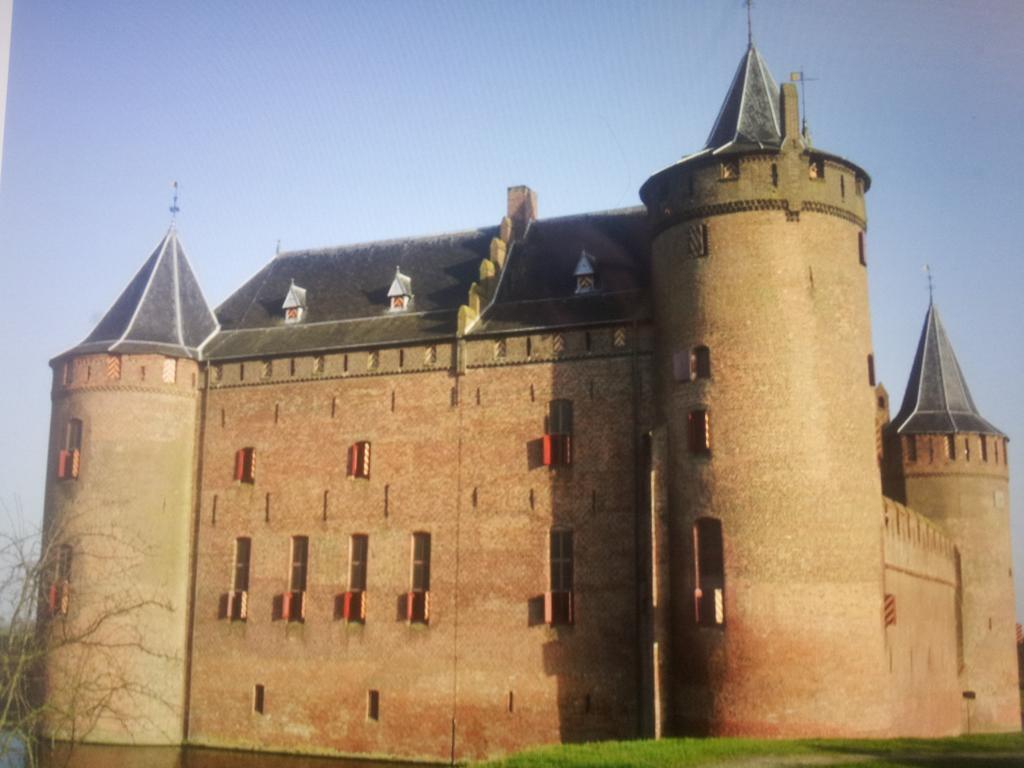 Hoevell Huizen Buitenkant foto